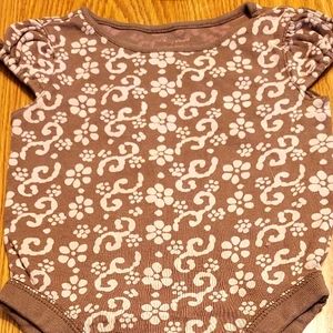 Baby girl onesie 6-9 mos